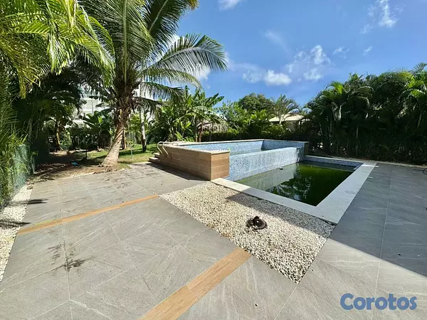 casas vacacionales y villas - VILLA EN VENTA -PLAYA NUEVA ROMANA  3