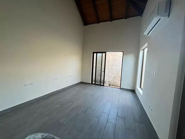 apartamentos - Se vende Villa en Cap cana 7
