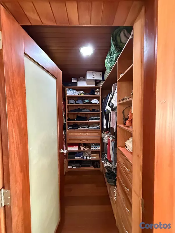 apartamentos - vendo Arroyo hondo viejo piso 8 vista tres habitaciones con baño dos parqueos  20