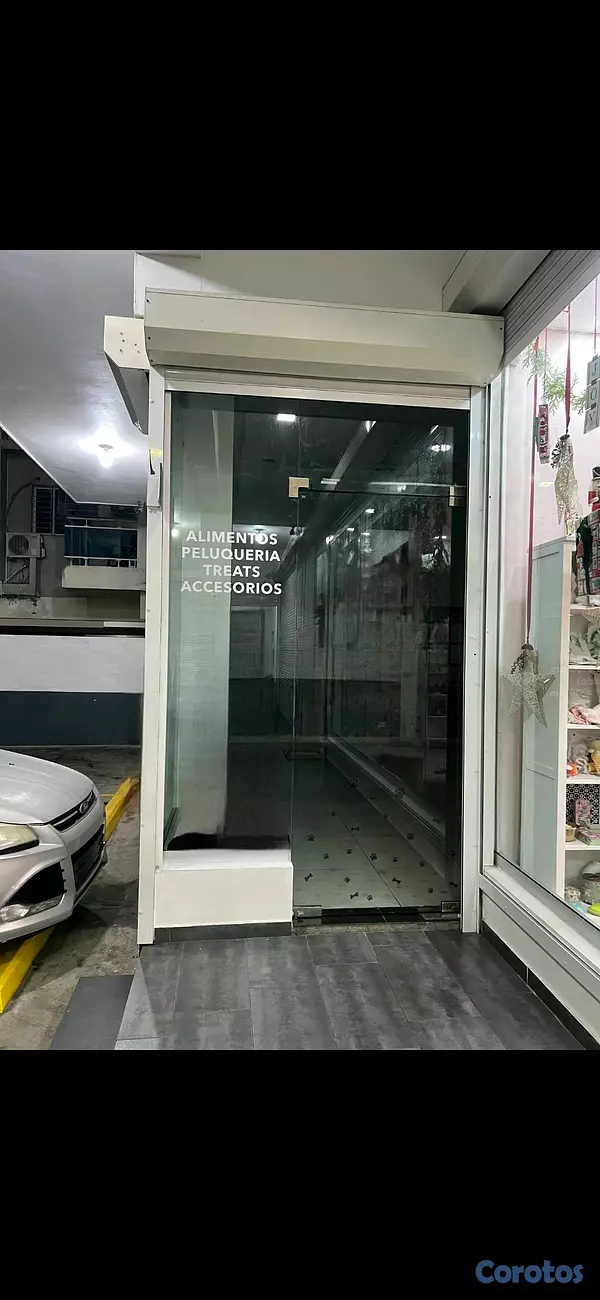 oficinas y locales comerciales - Alquiler de Local en el Millón 1erpiso 4