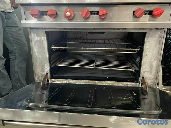 cocina - Estufa industrial de 6 hornillas importada  5