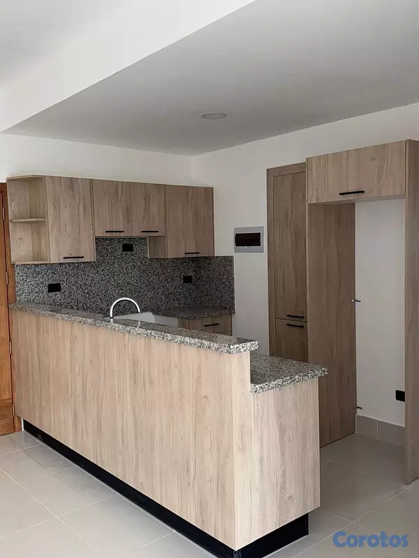 apartamentos - Apartamento En Venta Av.Independencia  8