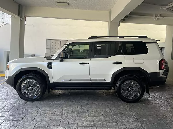 jeepetas y camionetas - Toyota Land Cruiser Prado Adventure 2026 9
