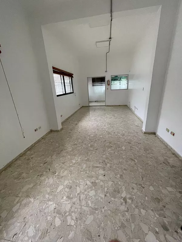 oficinas y locales comerciales - Edifcio con 14 oficinas Ubicado en Gazcue 5