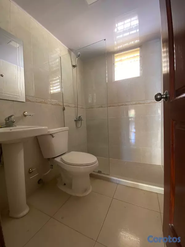 apartamentos - Primer nivel de renta en Los Rieles, Santiago  8