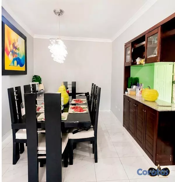 apartamentos - Majestuoso Apartamento en Venta con Acabados de Pr 5