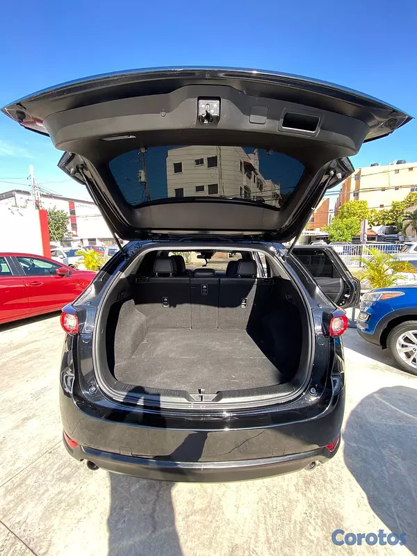 jeepetas y camionetas - mazda CX5 Turing 2