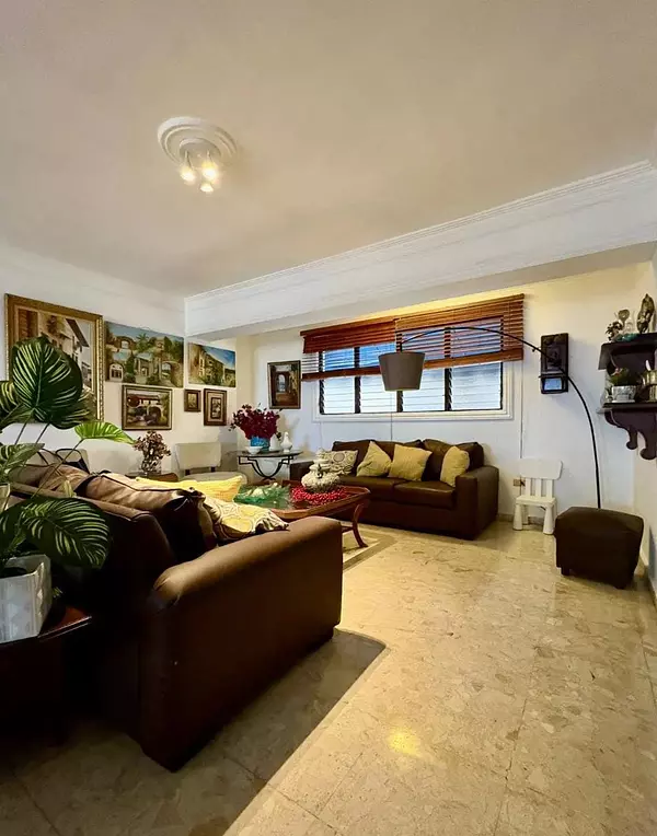 apartamentos - Vendo apartamento en Piantini. 1