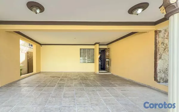casas - Venta de Casa en en Los Jardines del Sur 8