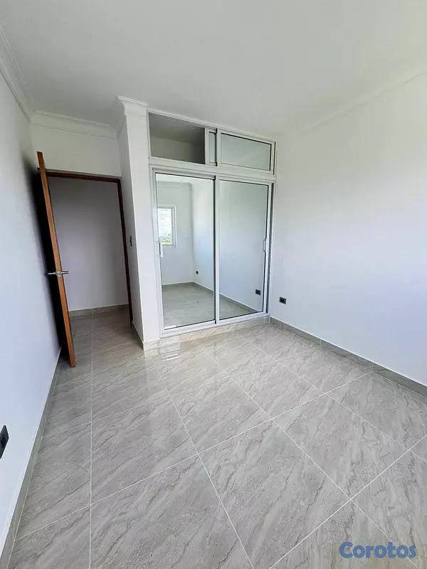 apartamentos -  Venta de Apartamento con terraza en Prado Orienta 7