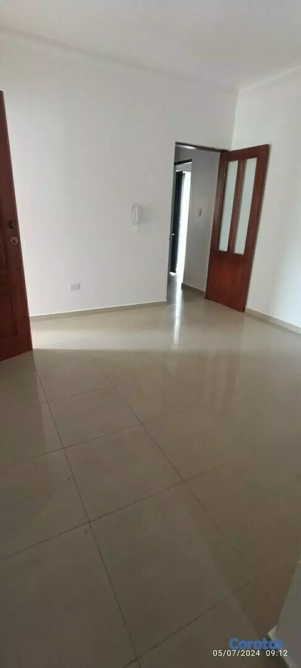 apartamentos - SE VENDE APARTAMENTO CLASICO  EN EL MILLÓN
 8