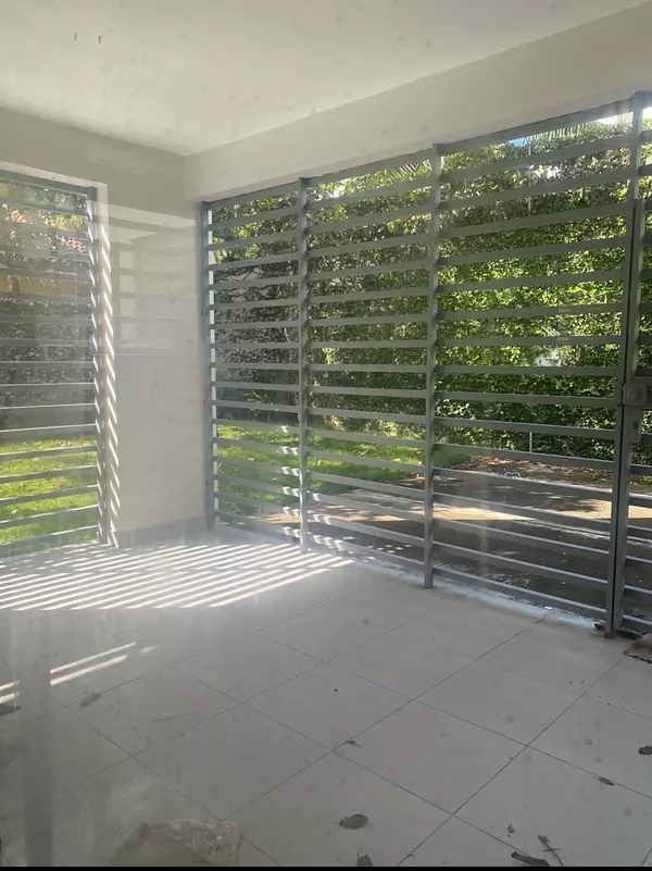 casas - Casa en alquiler con vista al botanico 8