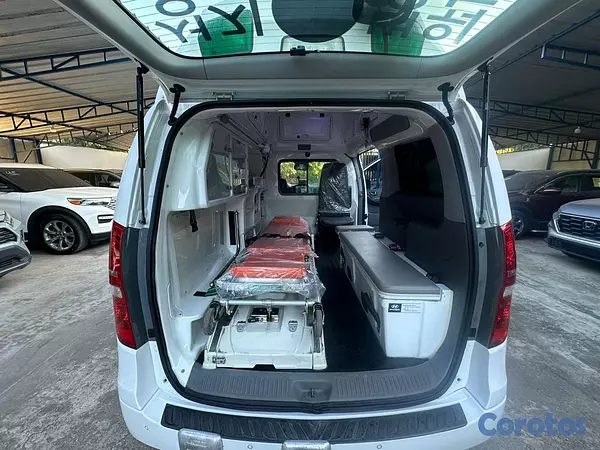 jeepetas y camionetas - 2014 Hyundai Starex Ambulancia  3
