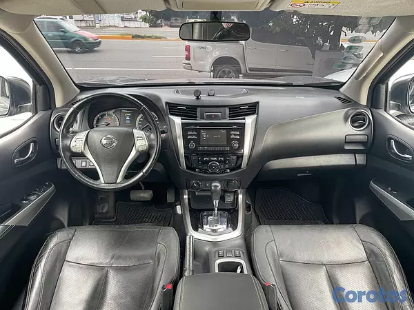 jeepetas y camionetas - Nissan Frontier LE 4x4 2018 4