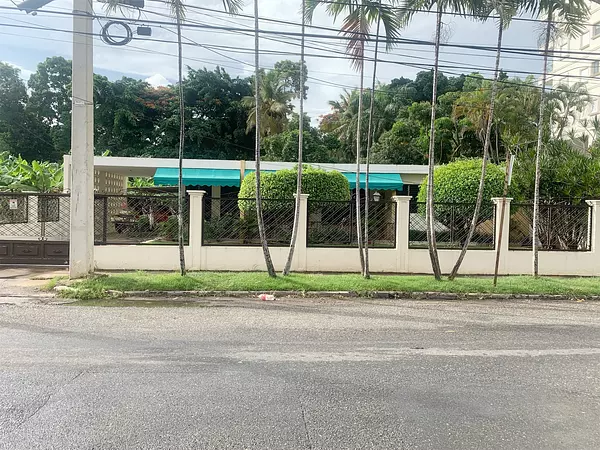 oficinas y locales comerciales - Propiedad comercial Bella vista 2