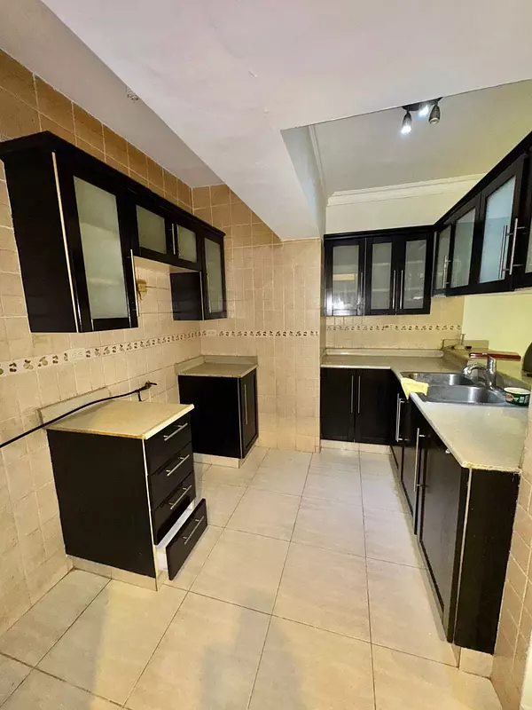 apartamentos - Apartamento en Alquiler Paraíso 8