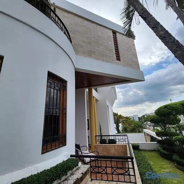 casas - De Oportunidad! Magnifica Casa en Santiago 2