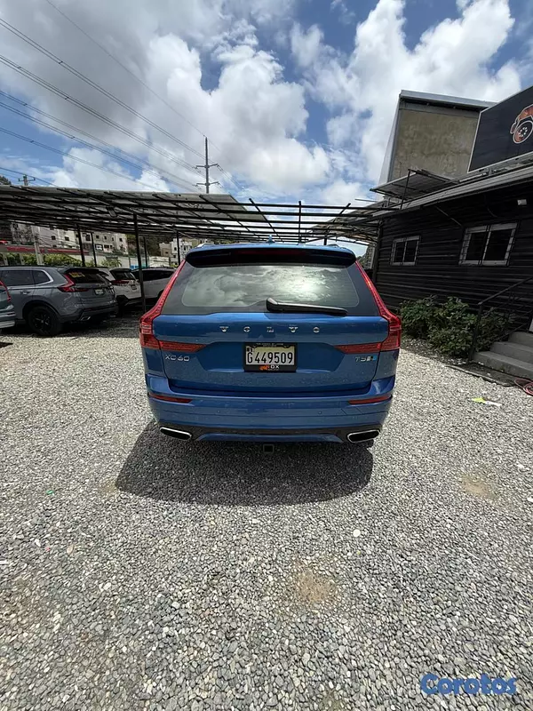 jeepetas y camionetas - Volvo XC60 R Design 2019 4
