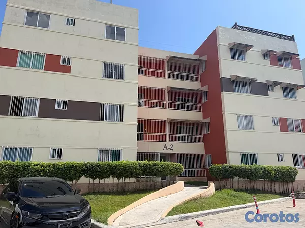 apartamentos - venta de apartamento 4to piso con terraza techada en la autopista de san isidro 3