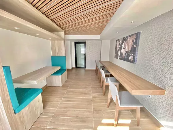 apartamentos - Apartamento en Alquiler
EVARISTO MORALES
USD 1,000.00 (Mantenimiento incluido)

 3