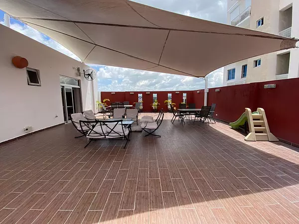 apartamentos - Apartamento en Alquiler Amueblado PARAÍSO USD 950. 10