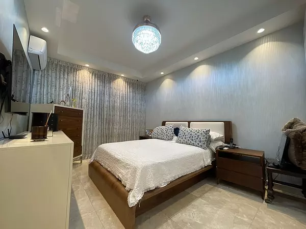 apartamentos - Vendo apartamento en la Esperilla. 
Completamente remodelado. 
 9