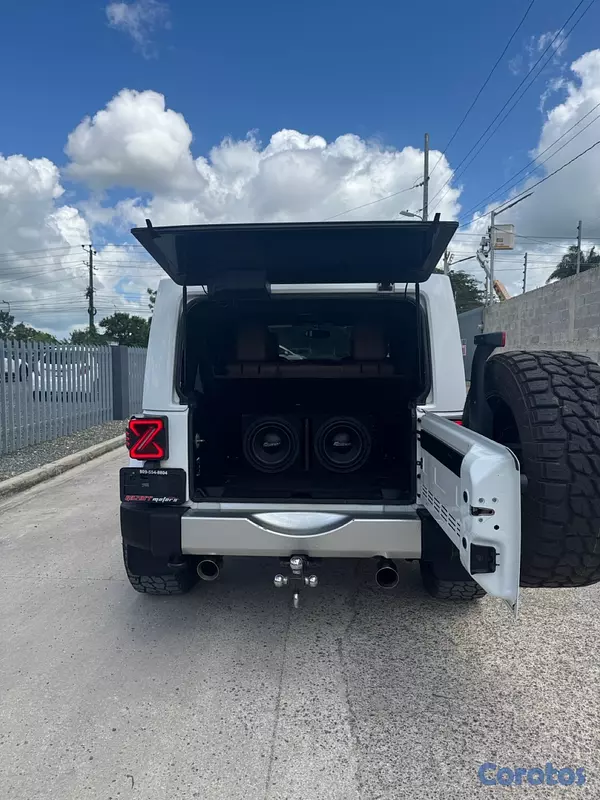 jeepetas y camionetas - Jeep Wrangler Sahara 2017  8