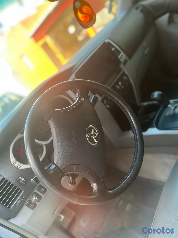 jeepetas y camionetas - Toyota runner 2006  2