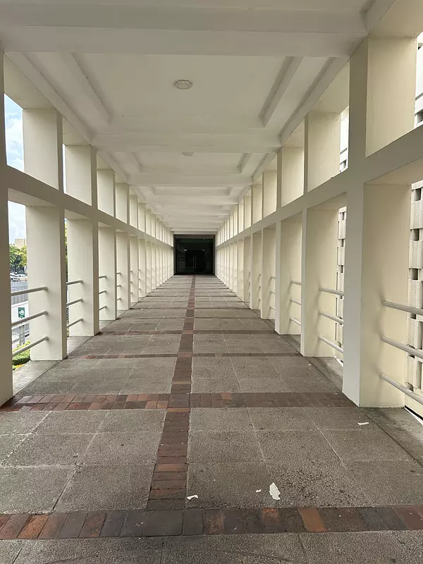 oficinas y locales comerciales - Edificio corporativo alquiler en Naco 4