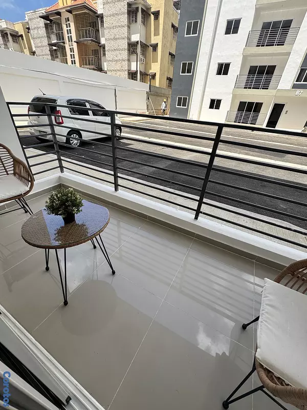 apartamentos - venta de apartamento con piscina en la autopista de san isidro Santo Domingo 5