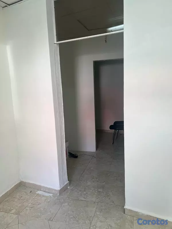 oficinas y locales comerciales - local comercial Don Bosco 10
