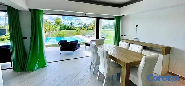casas vacacionales y villas - venta de Villa de lujo primera línea campo de golf en la Romana de 750mts   4