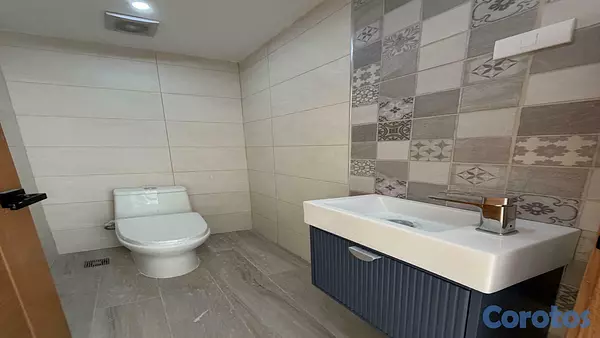 apartamentos - Se vende apart de 2 Hab en Urb Real 8
