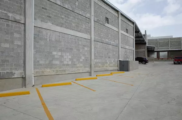 oficinas y locales comerciales - Nave en Alquiler Manoguayabo 1