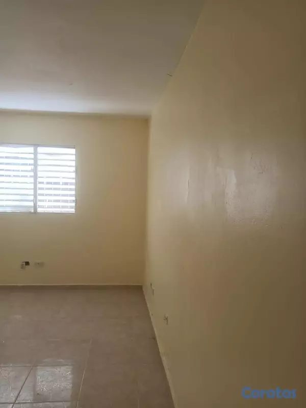 casas - SE VENDE CASA EN EL MILLONCITO DE SABANA PERDIDA, SANTO DOMINGO NORTE 7