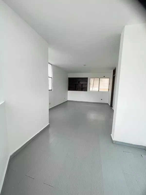 oficinas y locales comerciales - Propiedad comercial en venta Piantini  5