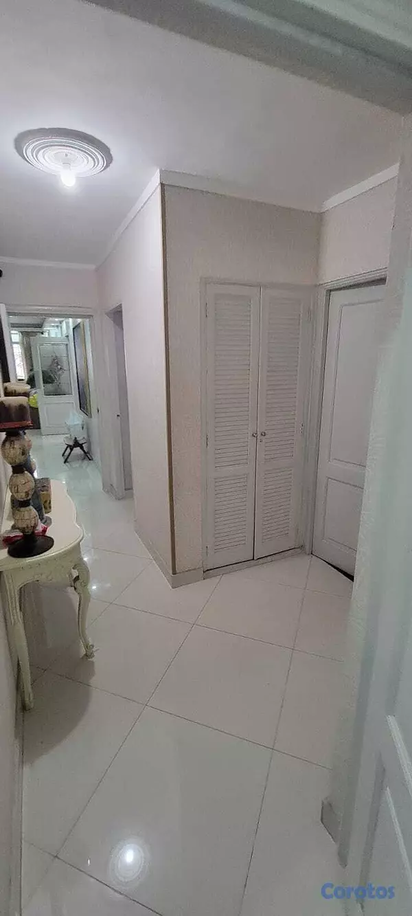 apartamentos -  Evaristo Morales  a paso de la 27 de febrero Apar 11