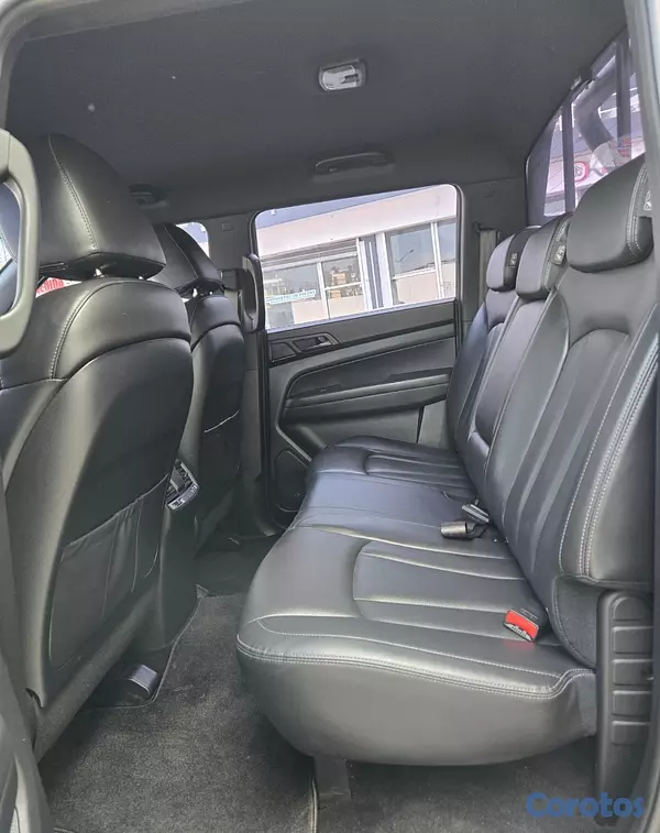 jeepetas y camionetas - KGM REXTON 2021 GRIS OSCURO DIESEL 13