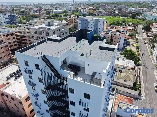 penthouses - Torre Milos II –  Reparto Los Tres ojos 6