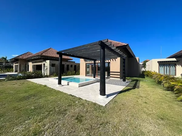 apartamentos - Se vende Villa en Cap cana 9