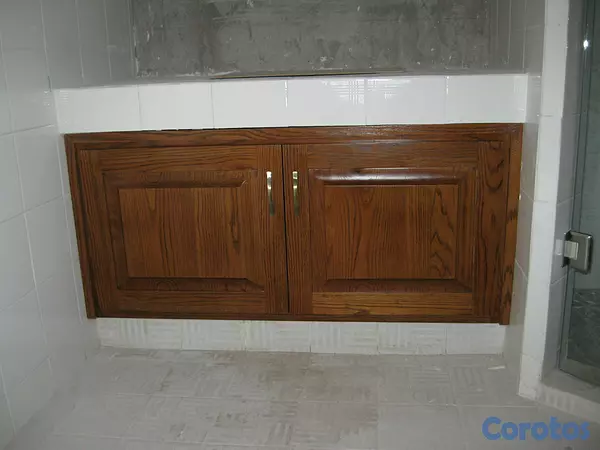 muebles y colchones - Puertas para debajo de gabinetes 