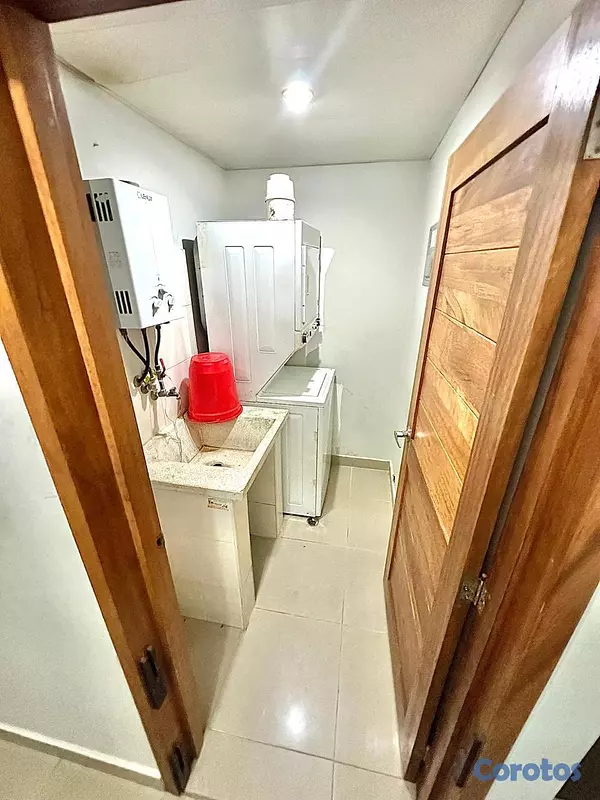 apartamentos - Apartamento en alquiler amueblado, Naco! 5