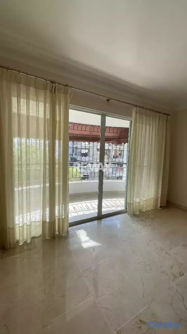 apartamentos - ESPACIOSO apartamento en alquile en EVARISTO MORAL 8