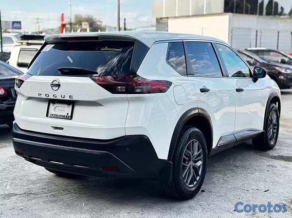 jeepetas y camionetas - Nissan Rogue 2021  5