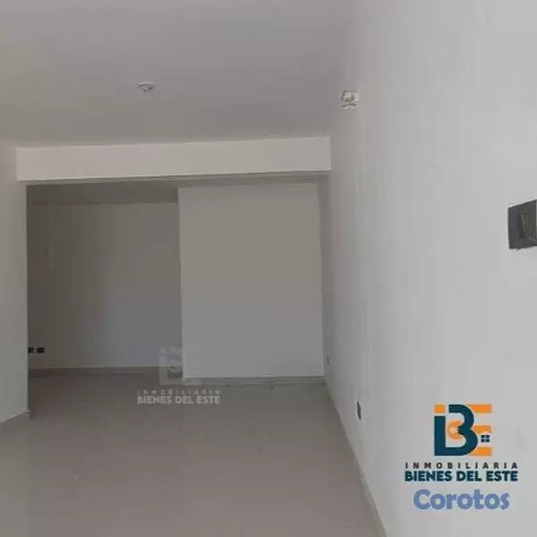 oficinas y locales comerciales - Se Renta Local Comercial en Barrio México, proximo 4