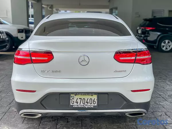 jeepetas y camionetas - Mercedes-Benz Clase GLC 250 4Matic Coupe 5