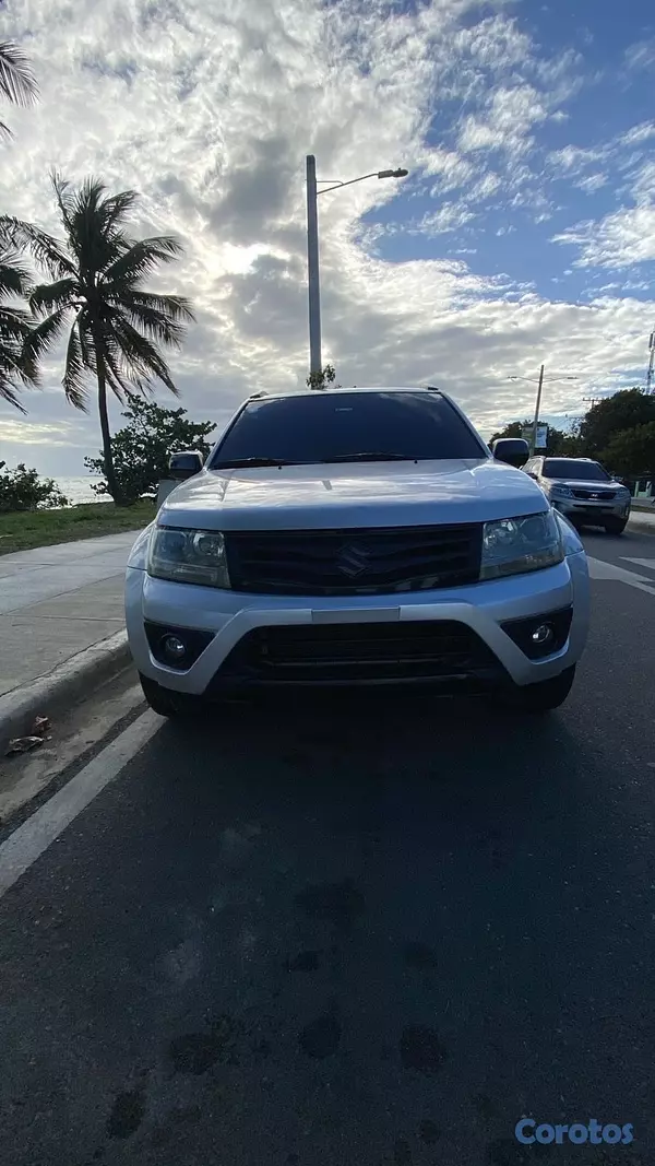 jeepetas y camionetas - Suzuki Gran Vitara 2016 4 cilindro   2