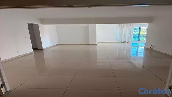 apartamentos - Apartamento en alquiler en Los Cacicazgos, 3 parqueos 5
