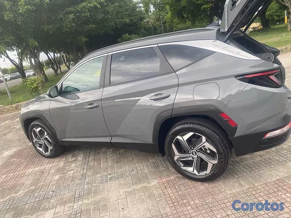 jeepetas y camionetas - Es buen vehículo esta a buen precio tiene todo de  4