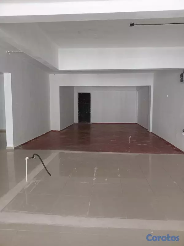 oficinas y locales comerciales - LOCAL COMERCIAL CÉNTRICO  4